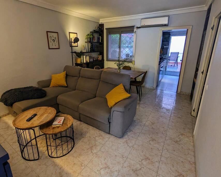 Acogedor Apartamento Y Parking Madrid Ngoại thất bức ảnh